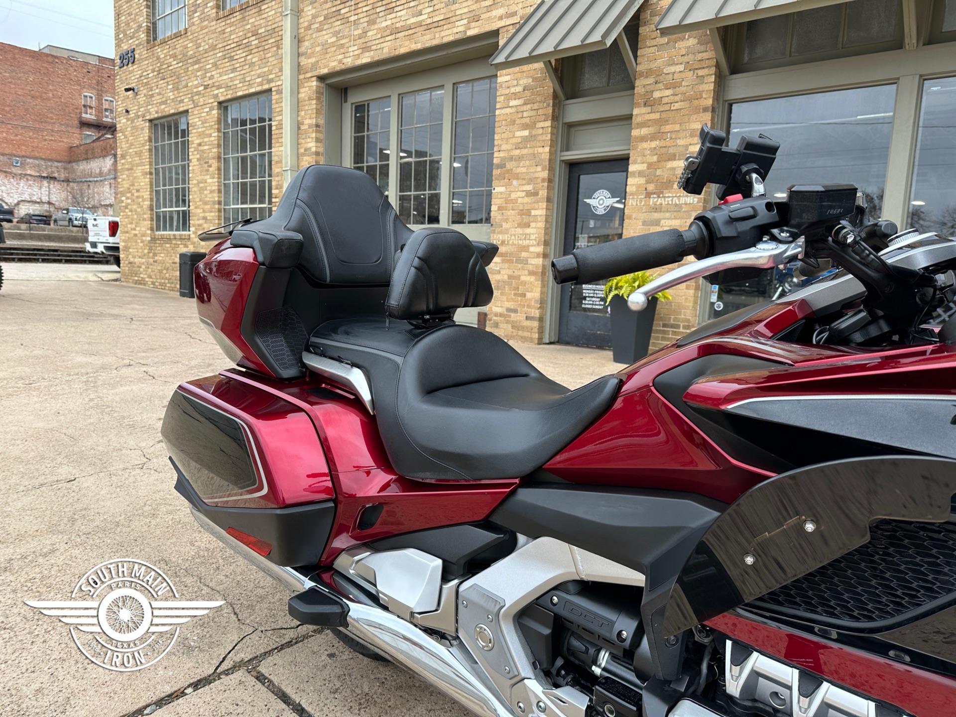 2019 Honda Gold Wing Tour Airbag Automatic DCT in Paris, Texas - Photo 4