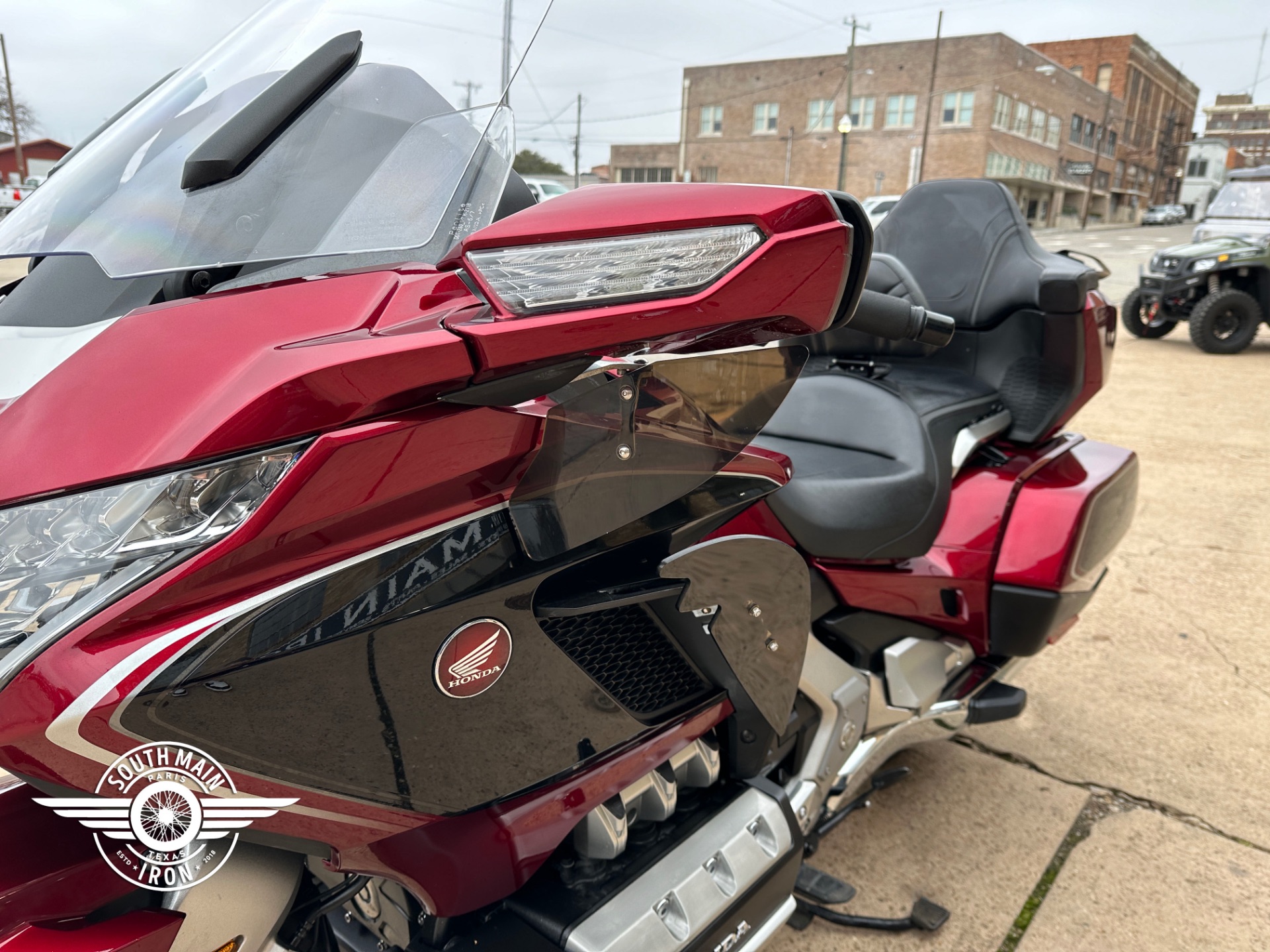 2019 Honda Gold Wing Tour Airbag Automatic DCT in Paris, Texas - Photo 8