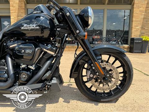 2023 Harley-Davidson Freewheeler® in Paris, Texas - Photo 17