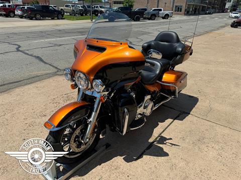 2015 Harley-Davidson Ultra Limited Low in Paris, Texas - Photo 8
