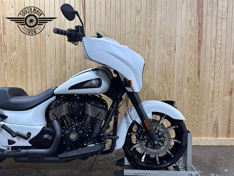 2019 Indian Motorcycle Chieftain® Dark Horse® ABS in Paris, Texas - Photo 2