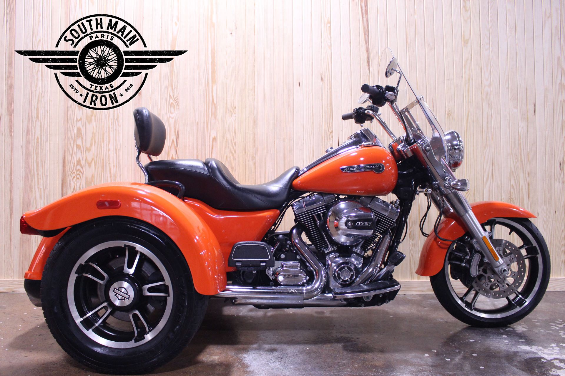 2015 Harley-Davidson Freewheeler™ in Paris, Texas - Photo 1