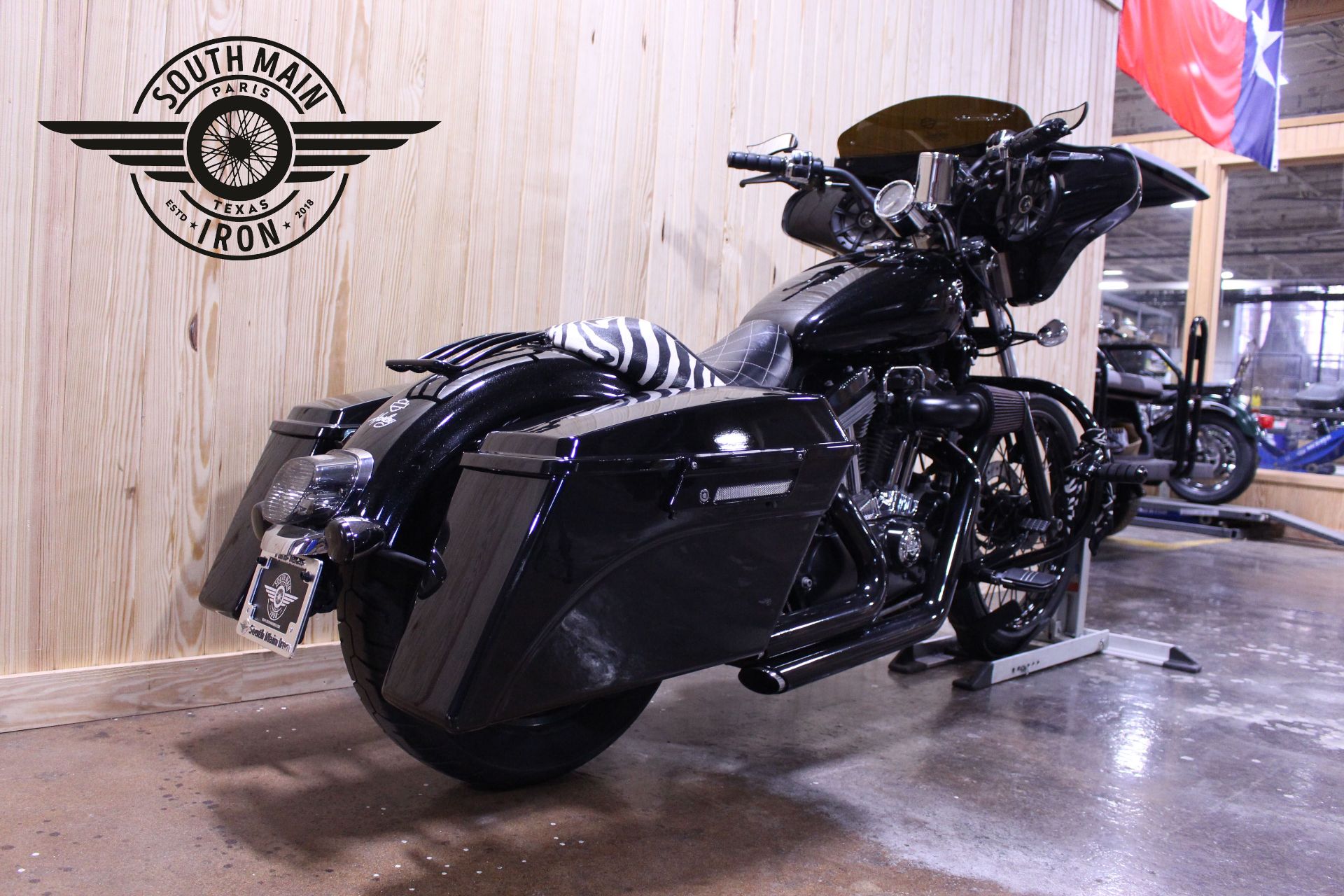 2009 Harley-Davidson Sportster 883 Custom in Paris, Texas - Photo 6
