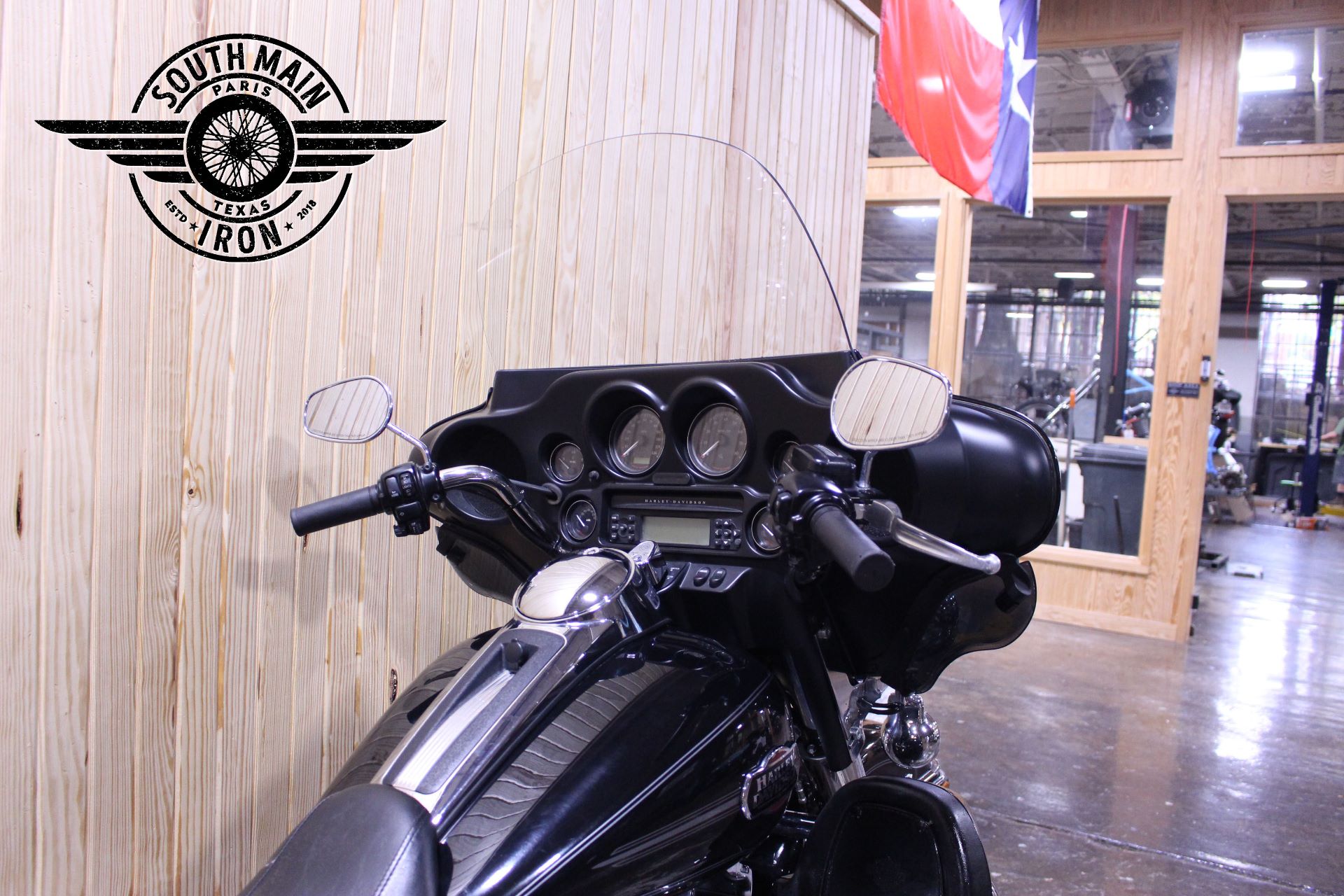 2013 Harley-Davidson Ultra Classic® Electra Glide® in Paris, Texas - Photo 8