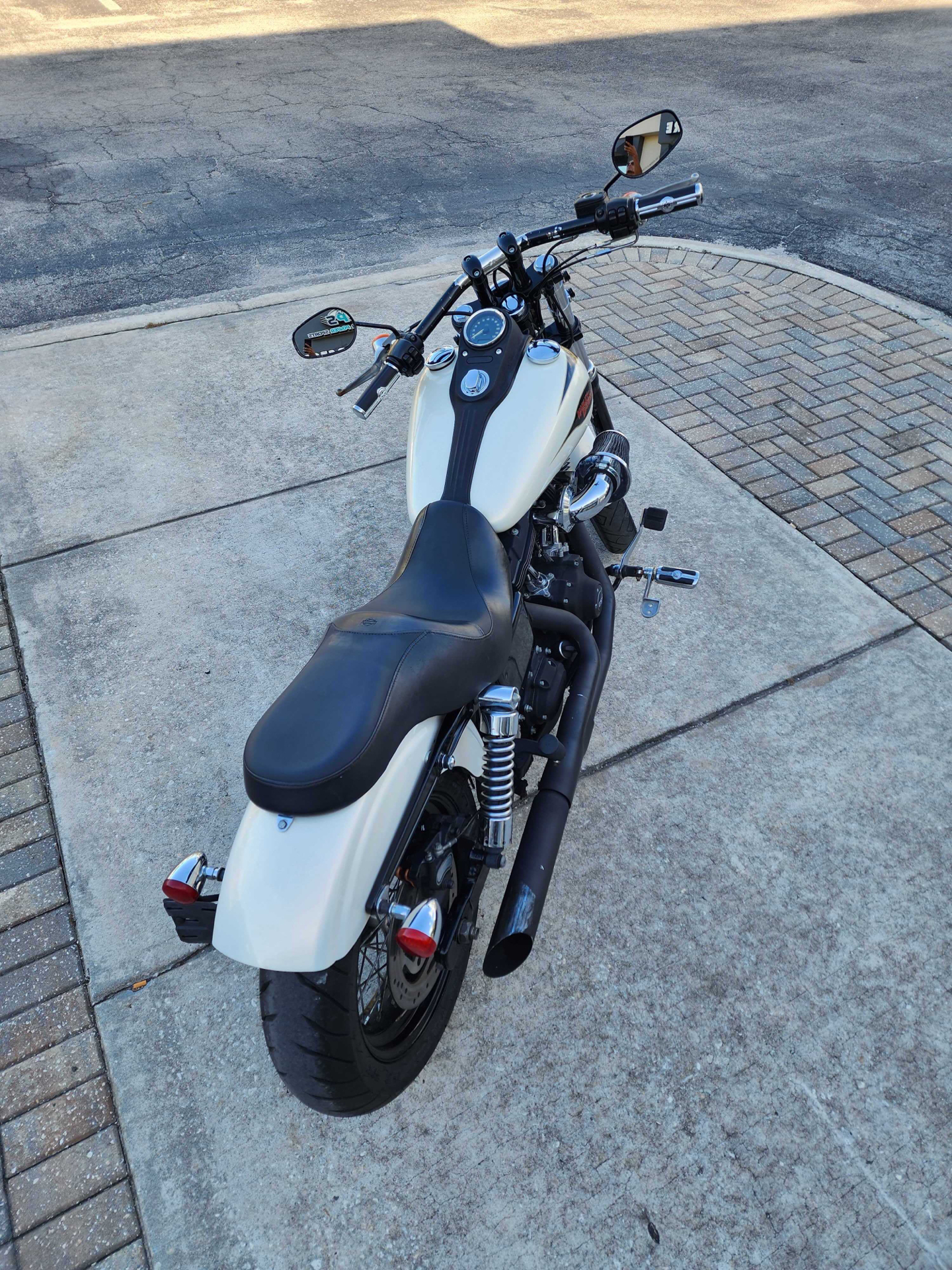 2014 Harley-Davidson Dyna® Street Bob® in Jacksonville, Florida - Photo 5