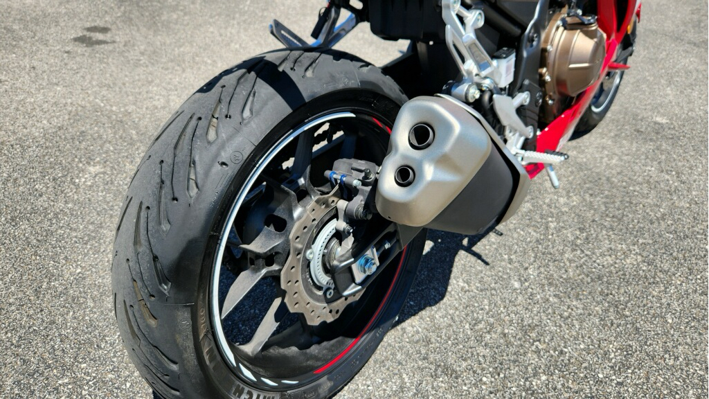 2022 Honda CBR500R ABS in Marietta, Ohio - Photo 4