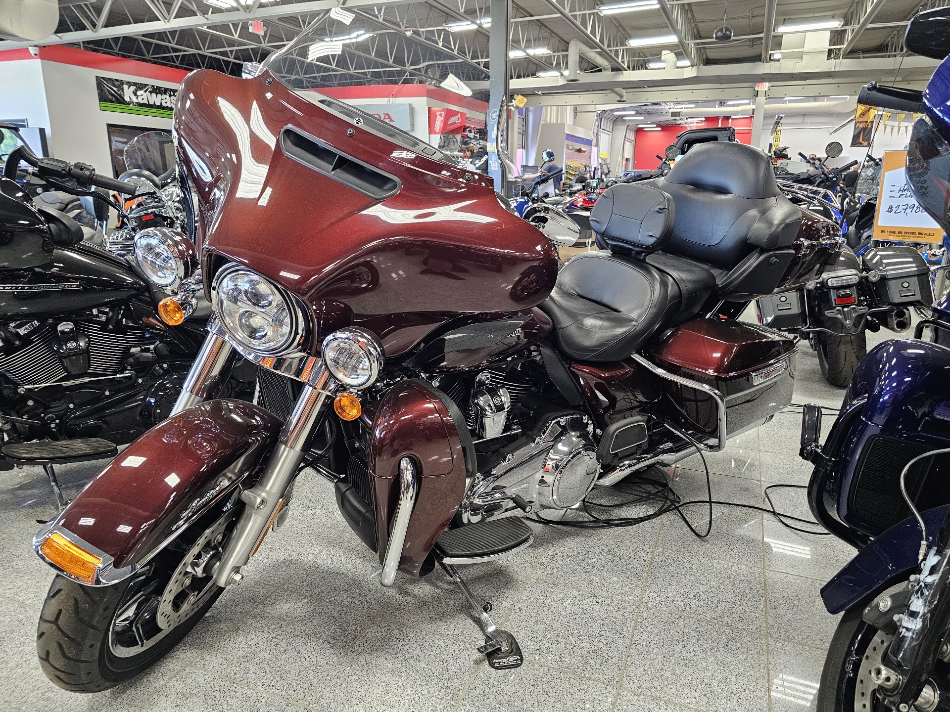 2018 Harley-Davidson Ultra Limited in Marietta, Ohio - Photo 2