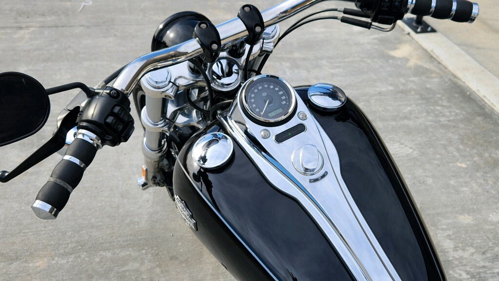 2014 Harley-Davidson Dyna® Wide Glide® in Marietta, Ohio - Photo 8