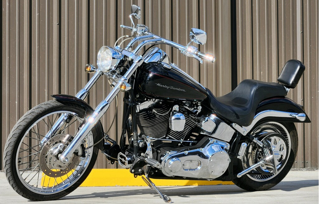 2001 Harley-Davidson FXSTD/FXSTDI Softail® Deuce™ in Marietta, Ohio - Photo 1