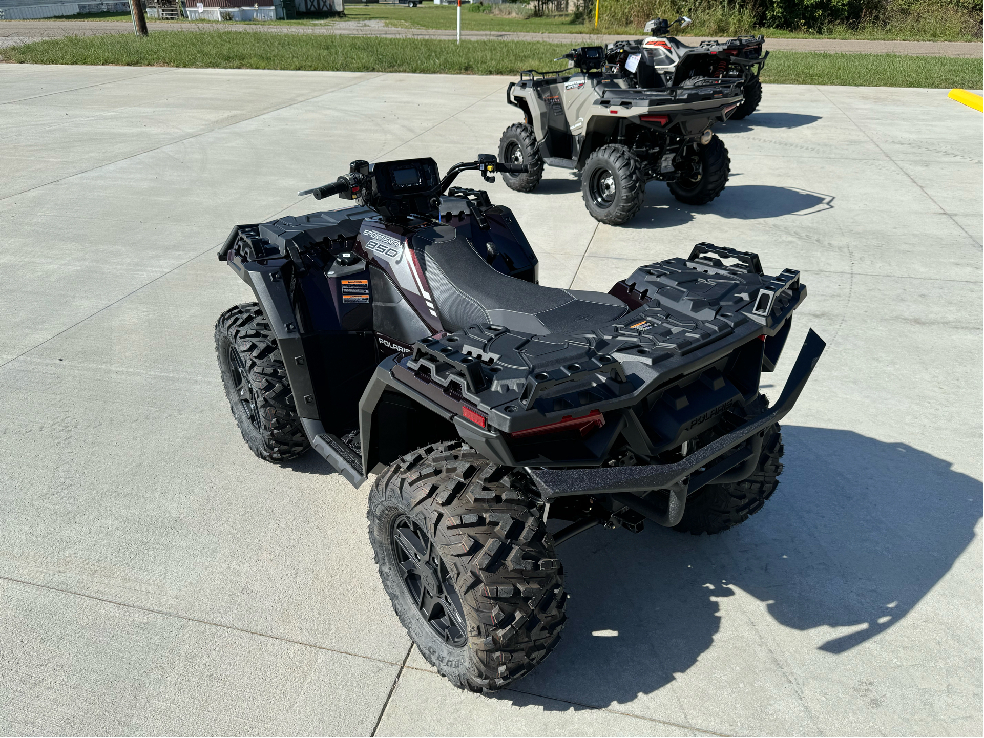 2024 Polaris Sportsman 850 Ultimate Trail in Marietta, Ohio - Photo 2