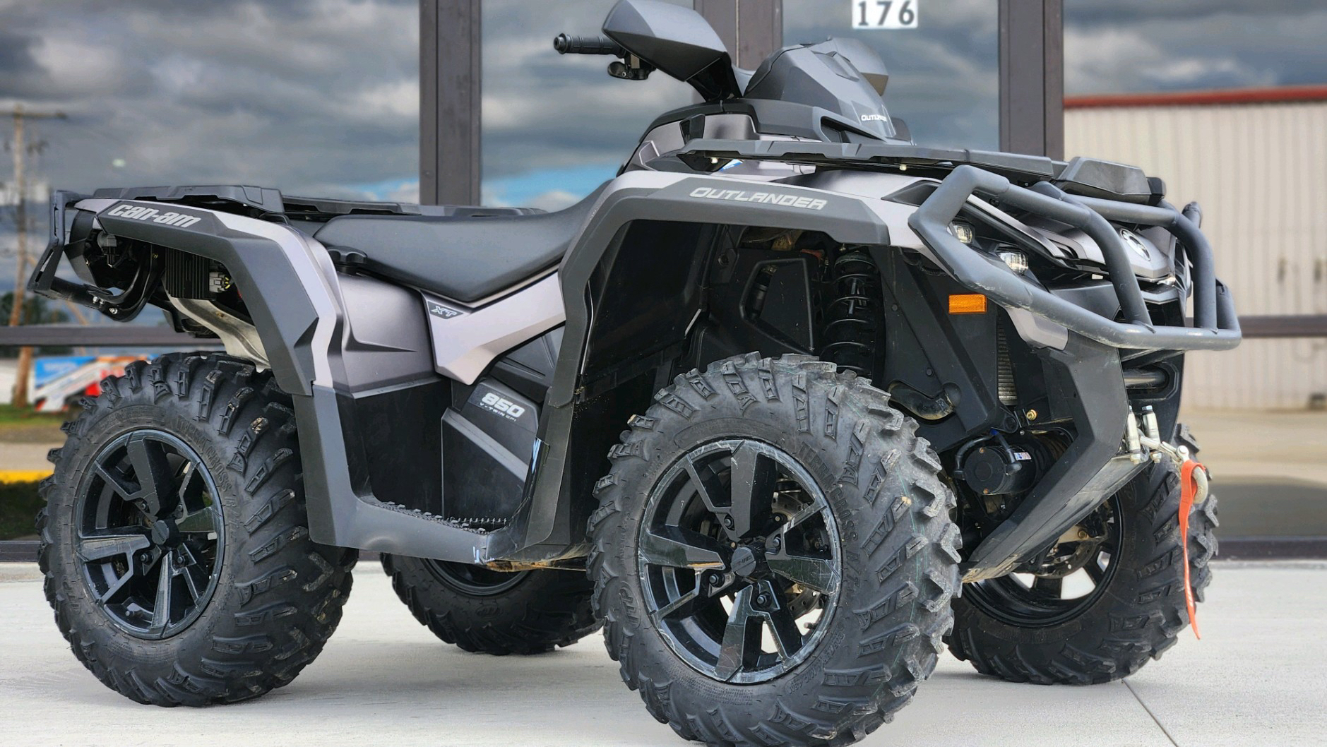 2023 Can-Am Outlander XT-P 850 in Marietta, Ohio - Photo 1