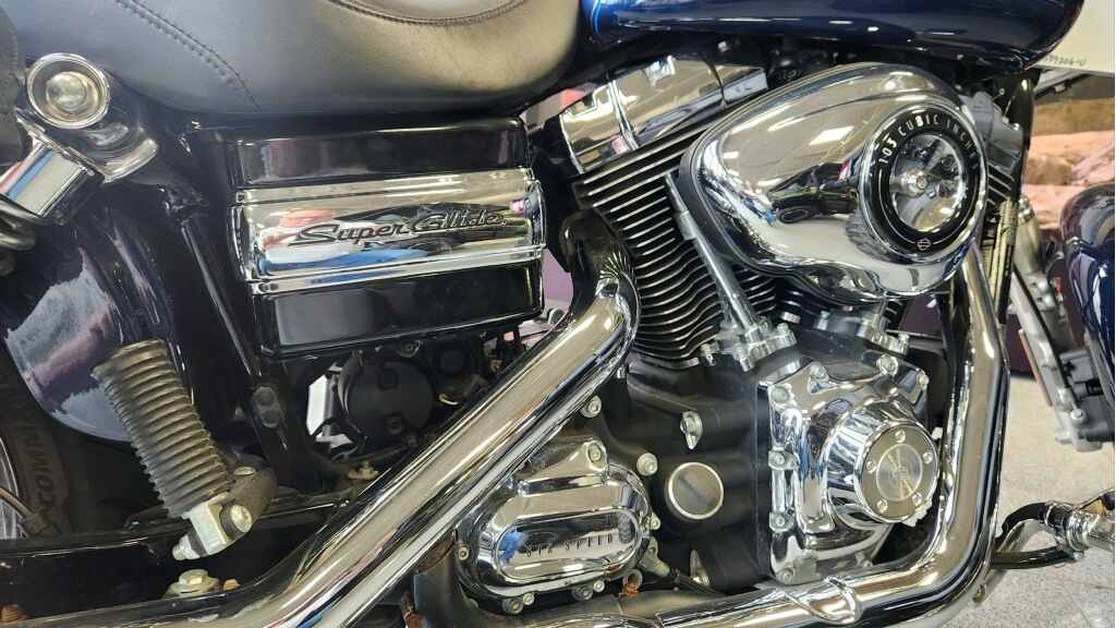 2012 Harley-Davidson Dyna® Super Glide® Custom in Marietta, Ohio - Photo 6