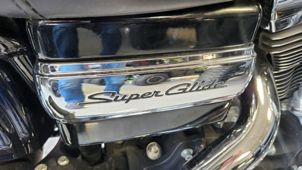 2012 Harley-Davidson Dyna® Super Glide® Custom in Marietta, Ohio - Photo 7