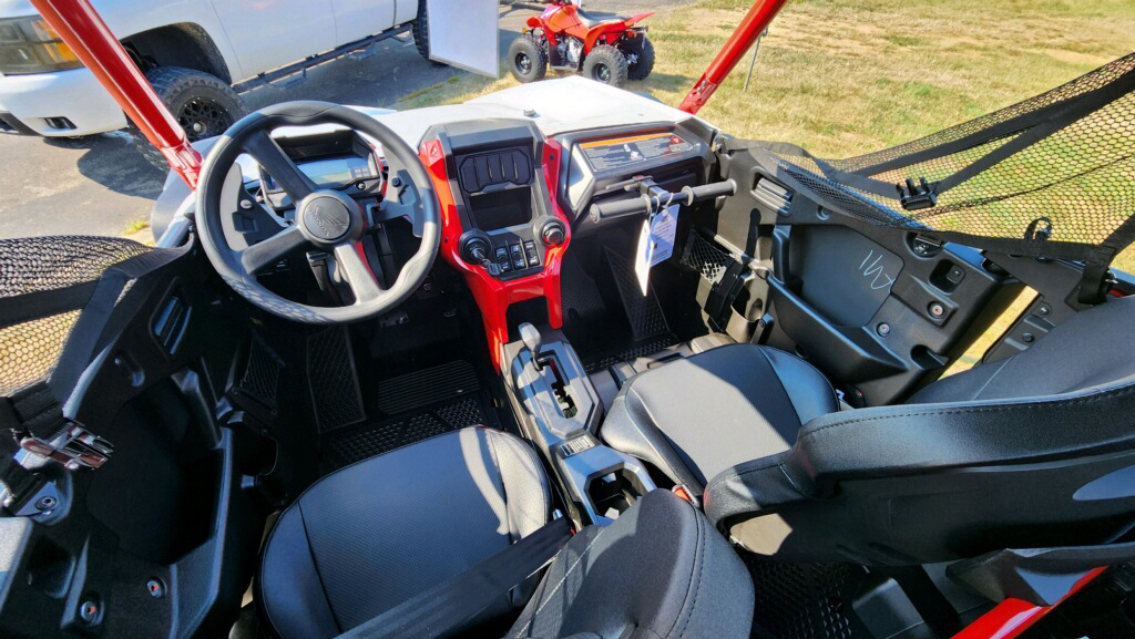 2024 Honda Talon 1000X-4 FOX Live Valve in Marietta, Ohio - Photo 3