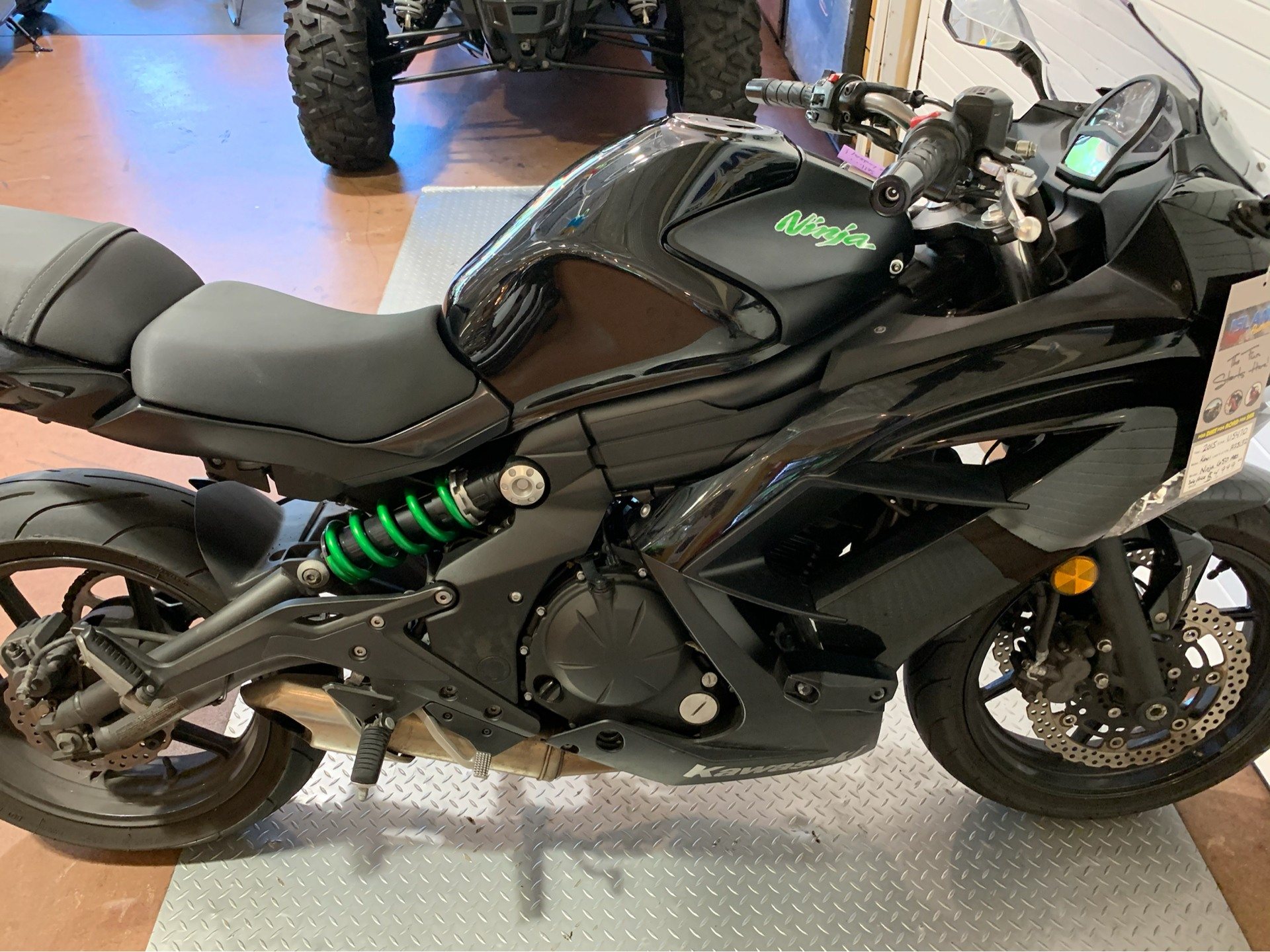 2015 Kawasaki Ninja 650 ABS 11