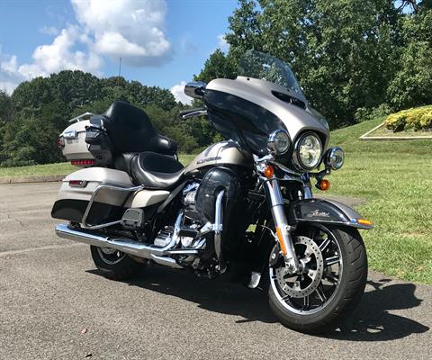 2018 Harley-Davidson Electra Glide Ultra Limited in Morristown, Tennessee - Photo 9