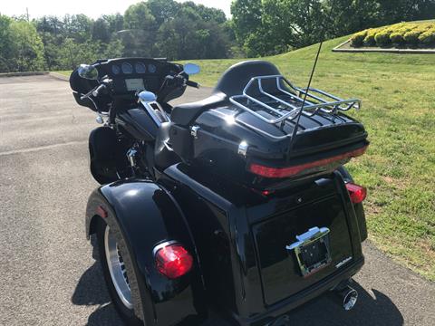 2017 Harley-Davidson Tri Glide Ultra Classic in Morristown, Tennessee - Photo 7