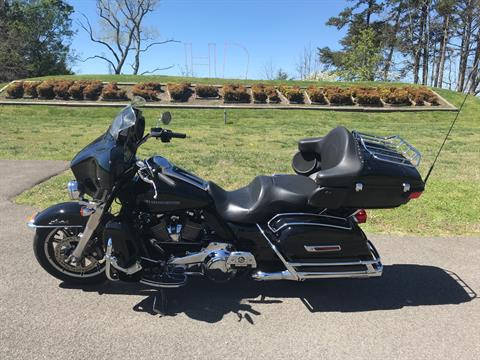 2018 Harley-Davidson ULTRA LIMITED LOW in Morristown, Tennessee - Photo 6