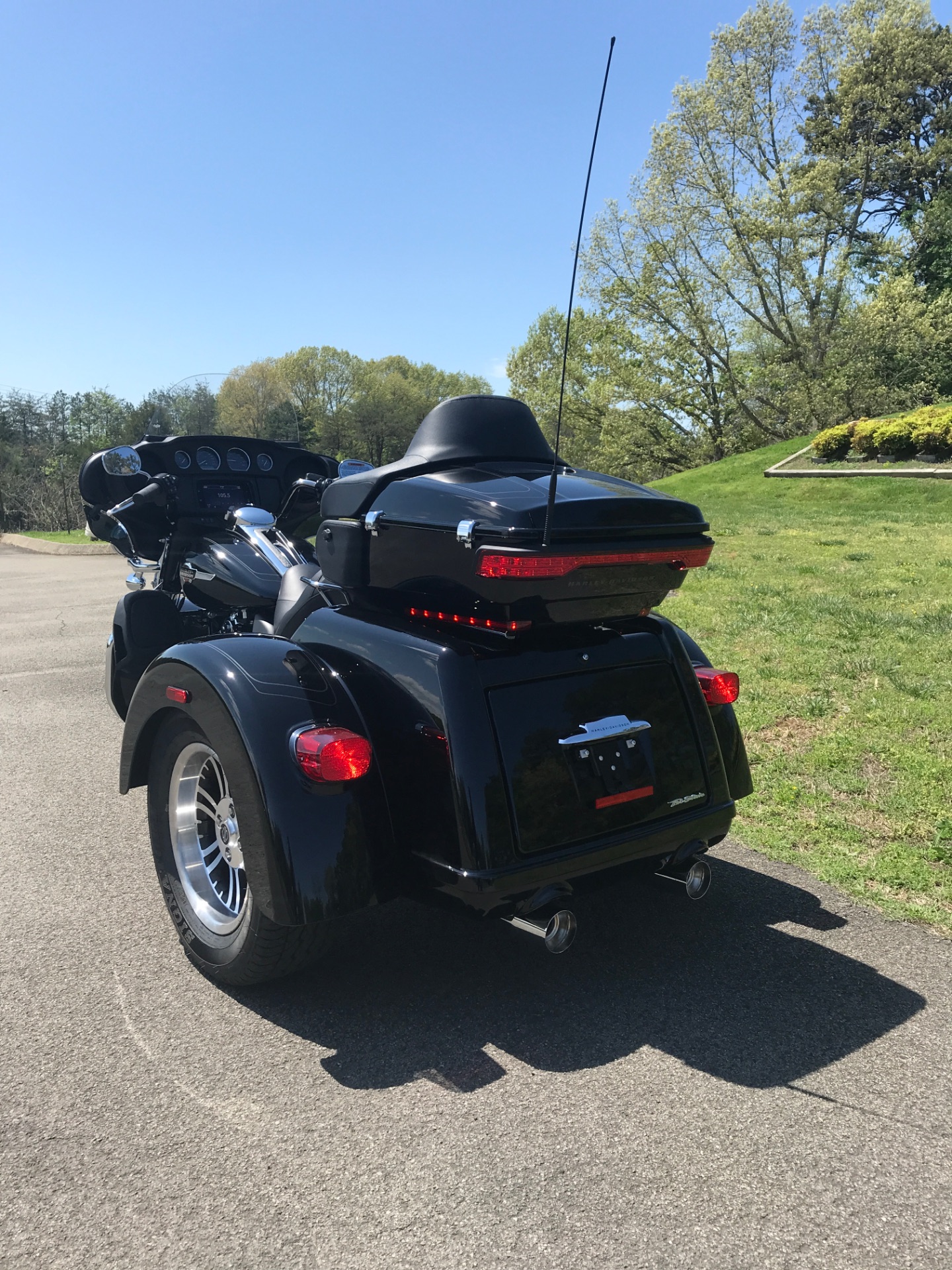 2023 Harley-Davidson TRI-GLIDE ULTRA in Morristown, Tennessee - Photo 7