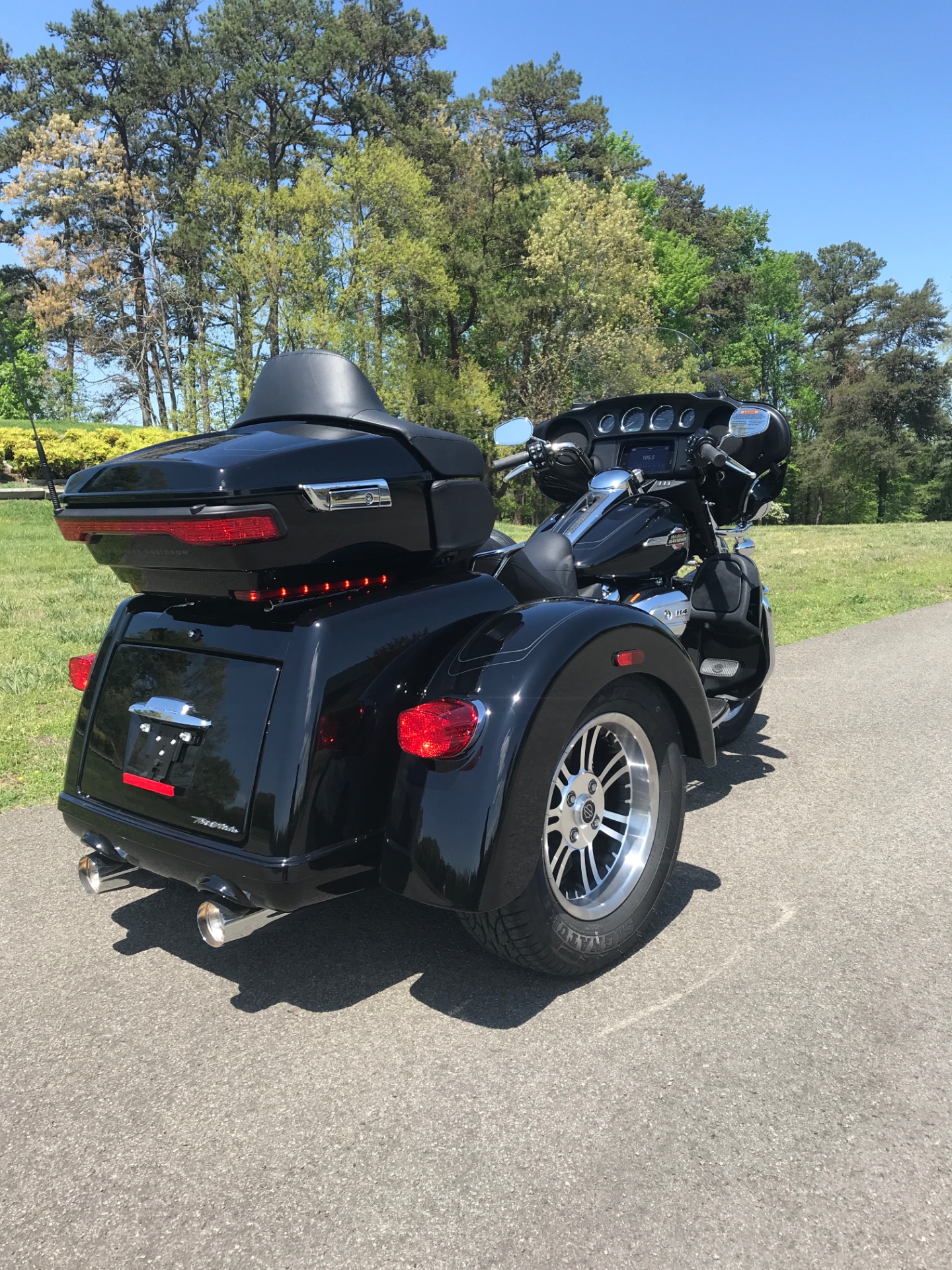 2023 Harley-Davidson TRI-GLIDE ULTRA in Morristown, Tennessee - Photo 3