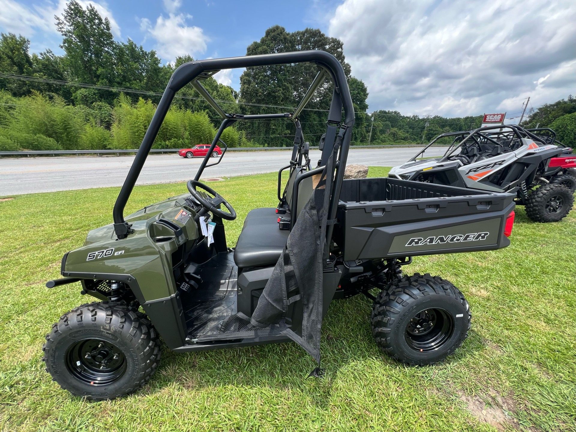 2024 Polaris Ranger 570 Full-Size in Clinton, South Carolina - Photo 2