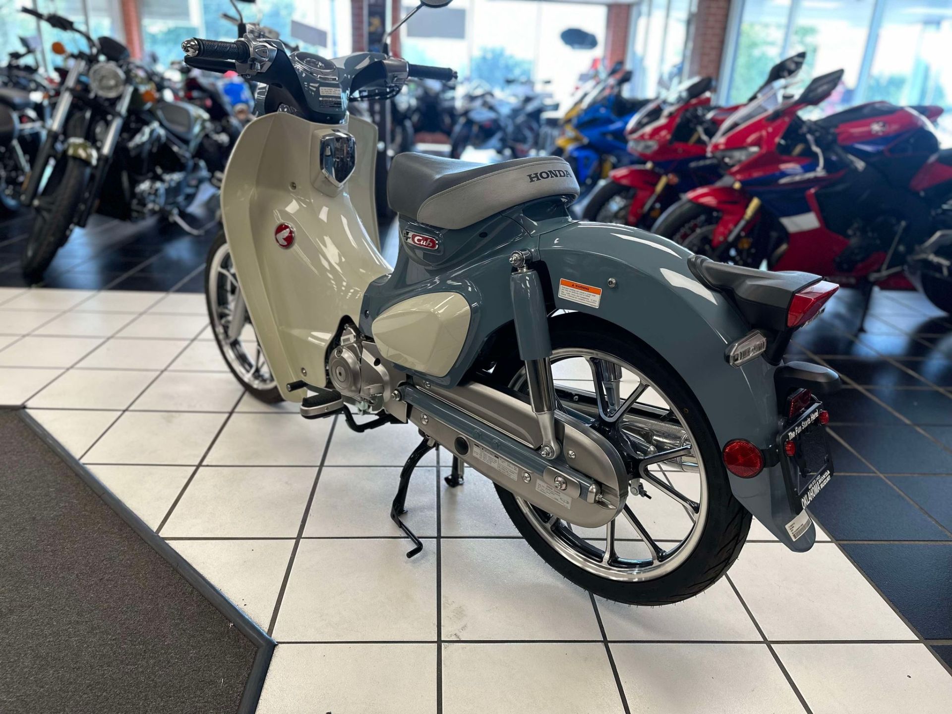 2023 Honda Super Cub C125 ABS in Oklahoma City, Oklahoma - Photo 5