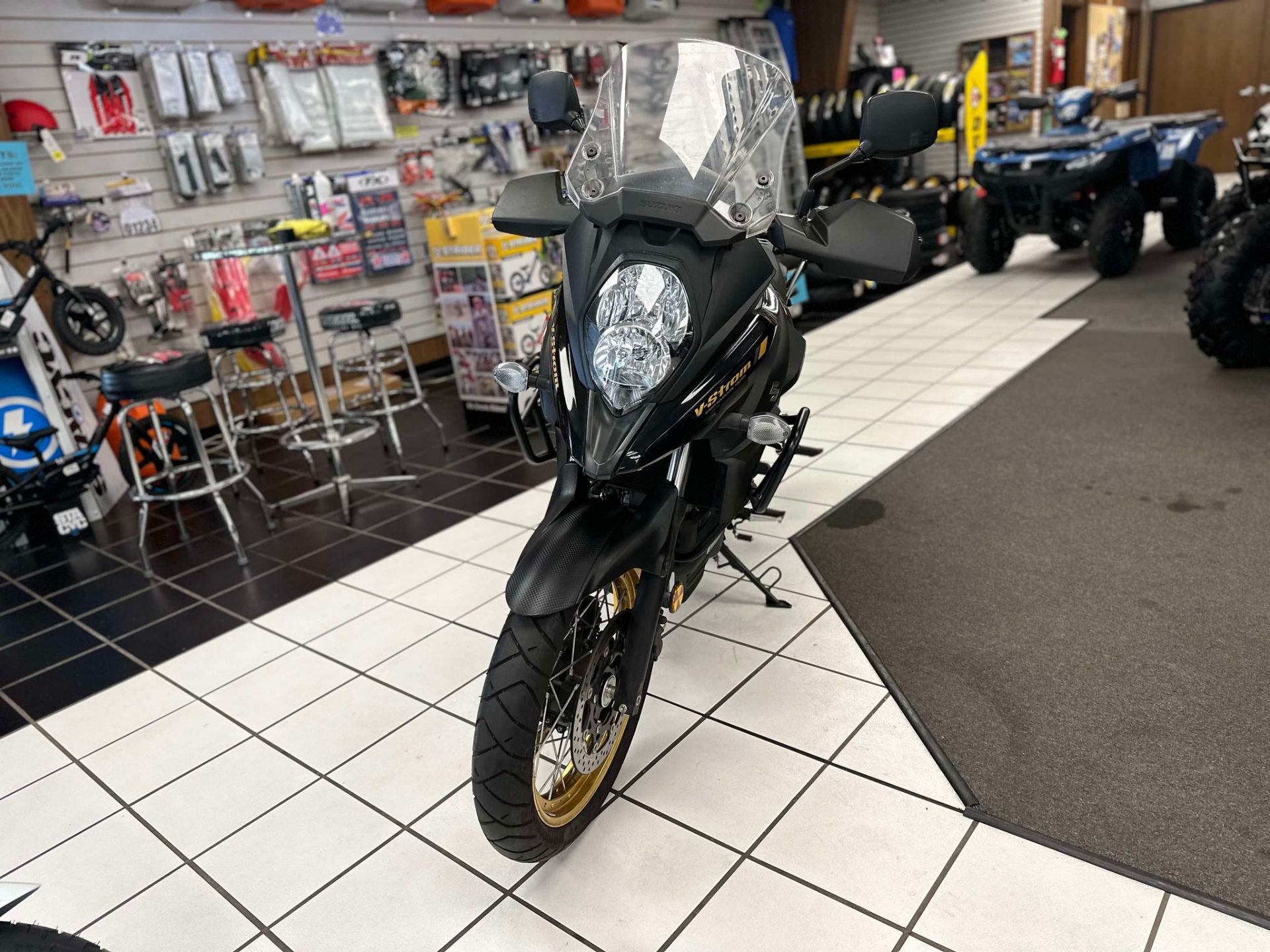 2020 Suzuki V-Strom 650XT in Oklahoma City, Oklahoma - Photo 8