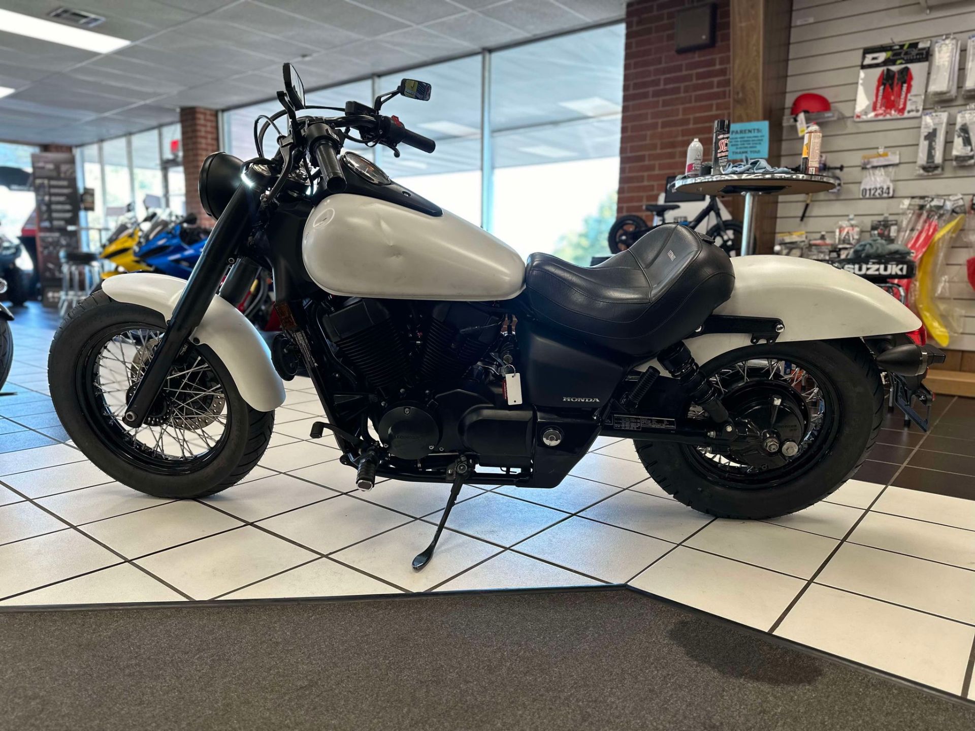 2020 Honda Shadow Phantom in Oklahoma City, Oklahoma - Photo 2