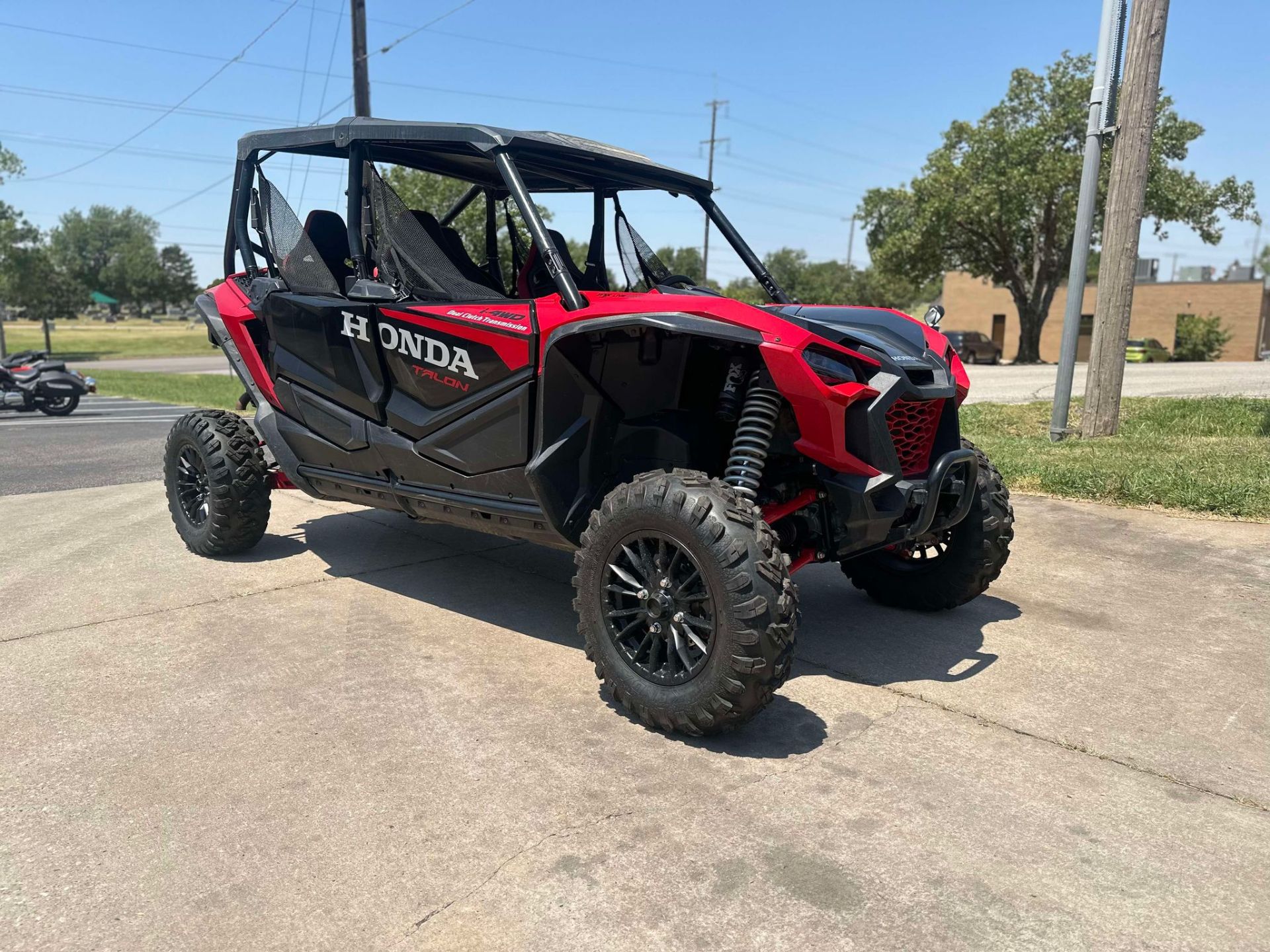 2022 Honda Talon 1000X-4 FOX Live Valve in Oklahoma City, Oklahoma - Photo 2