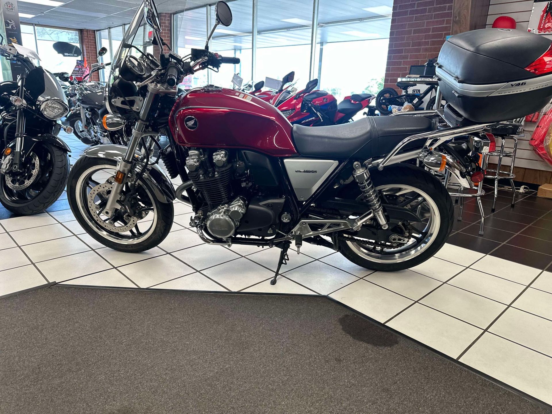 2013 Honda CB1100 in Oklahoma City, Oklahoma - Photo 6