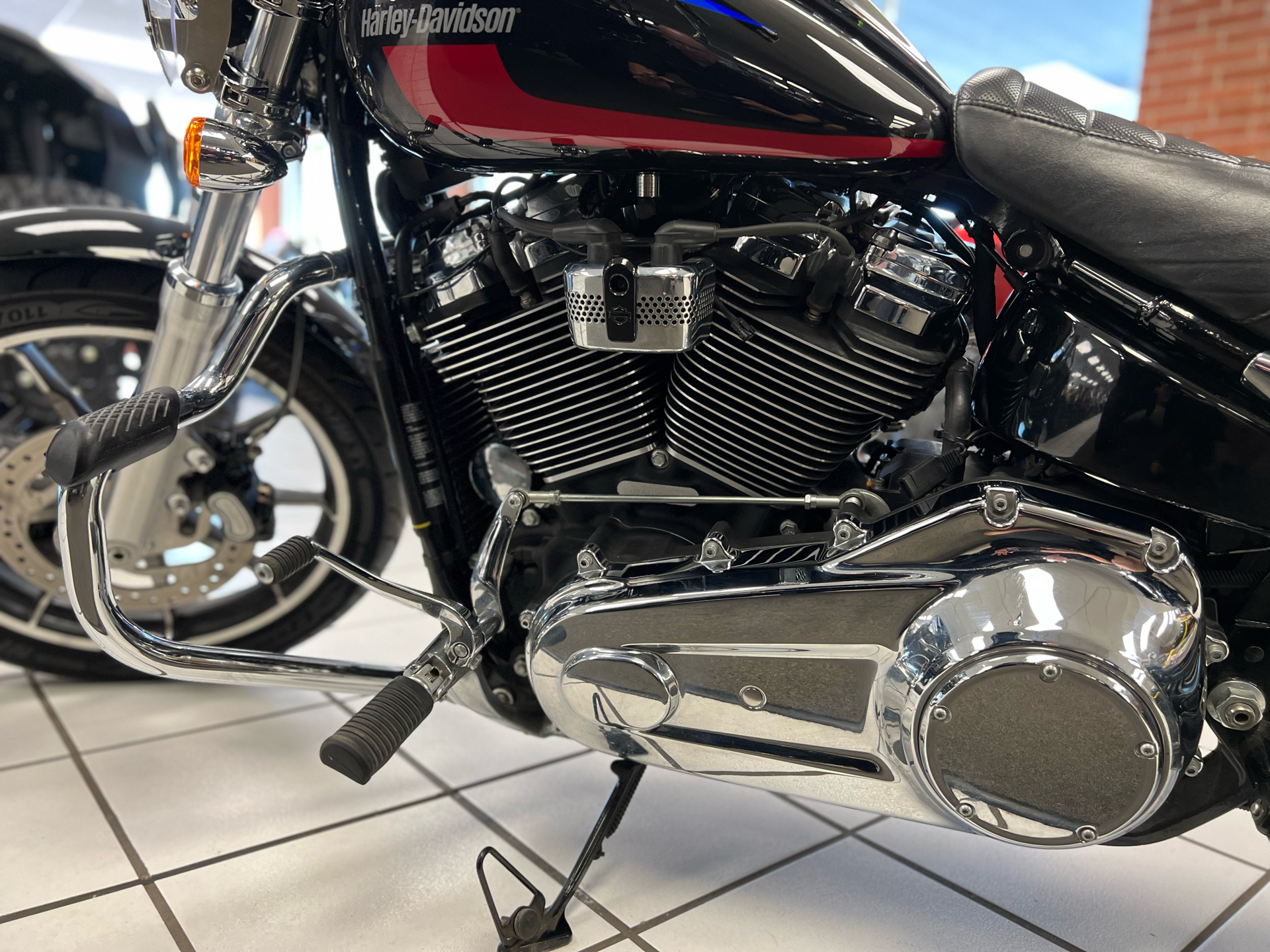 2019 Harley-Davidson Low Rider® in Oklahoma City, Oklahoma - Photo 8