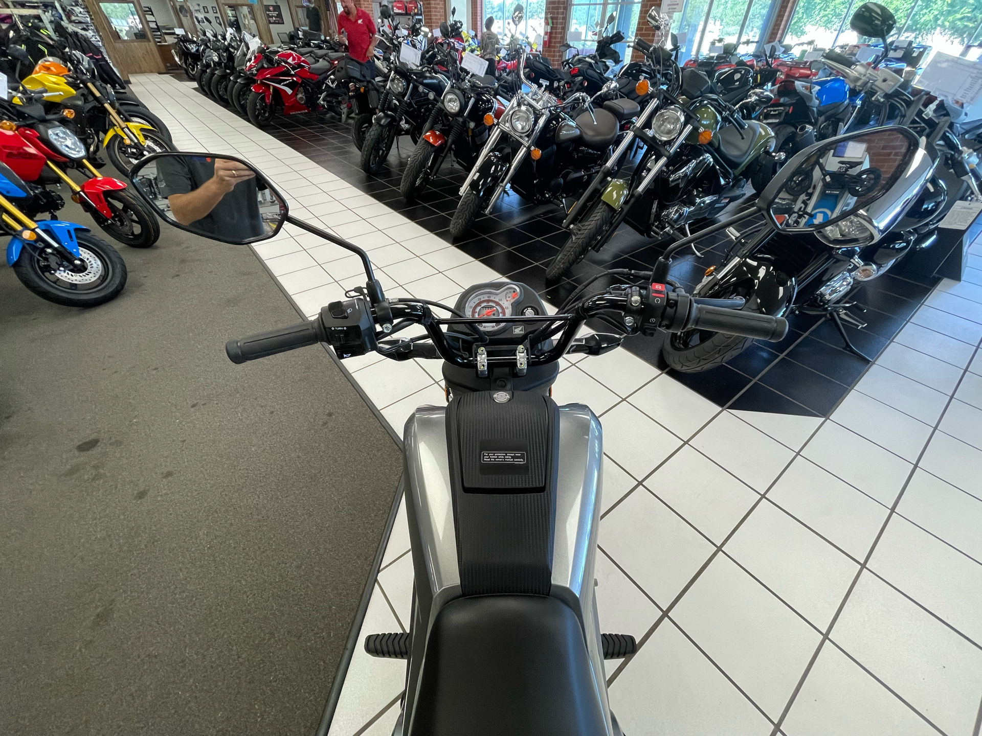 2024 Honda Navi in Oklahoma City, Oklahoma - Photo 6