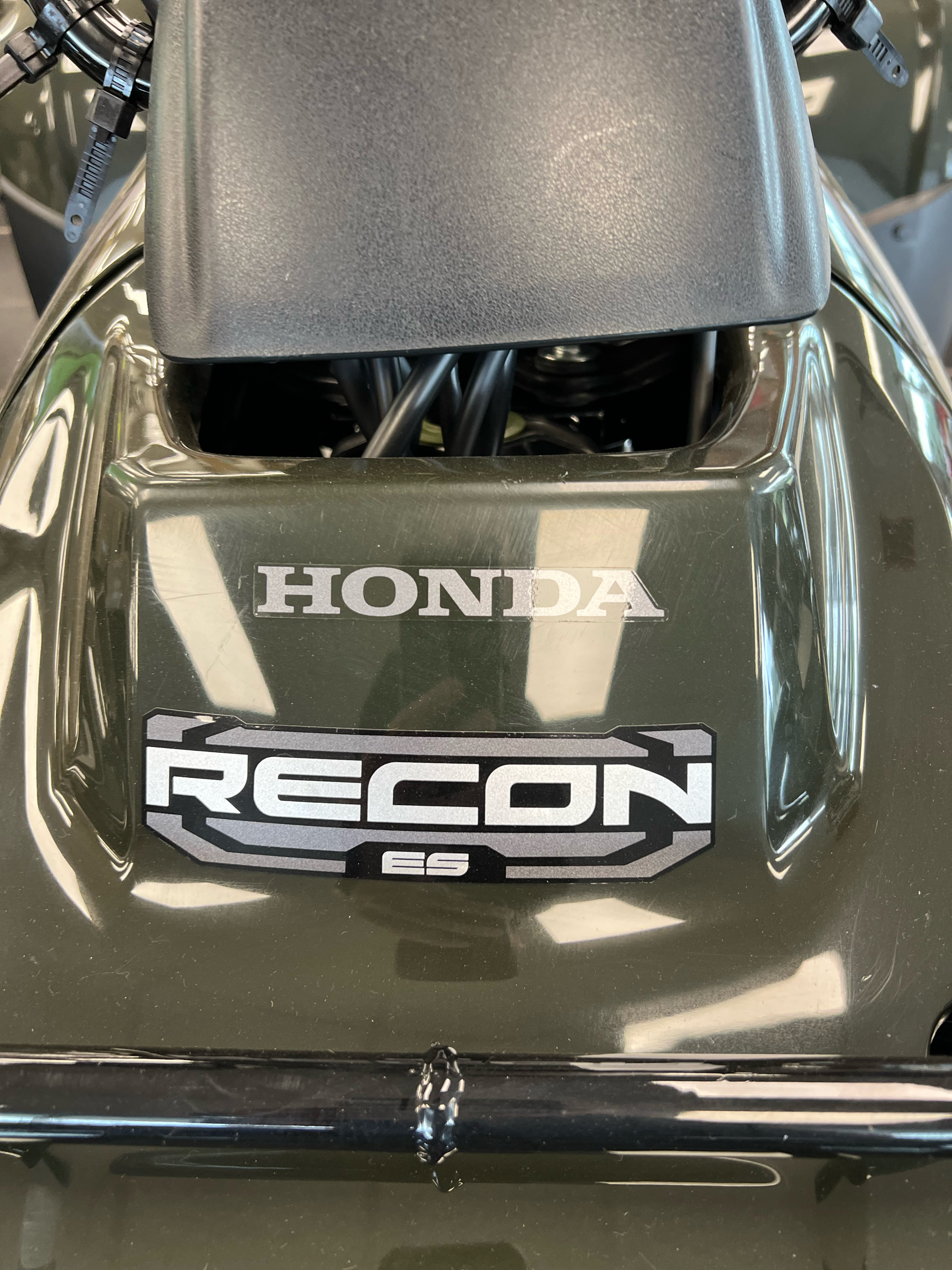 2023 Honda FourTrax Recon ES in Oklahoma City, Oklahoma - Photo 5