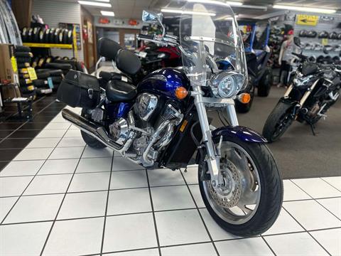 2002 Honda VTX1800 in Oklahoma City, Oklahoma - Photo 3