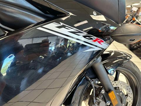 2016 Yamaha FZ6R in Oklahoma City, Oklahoma - Photo 14