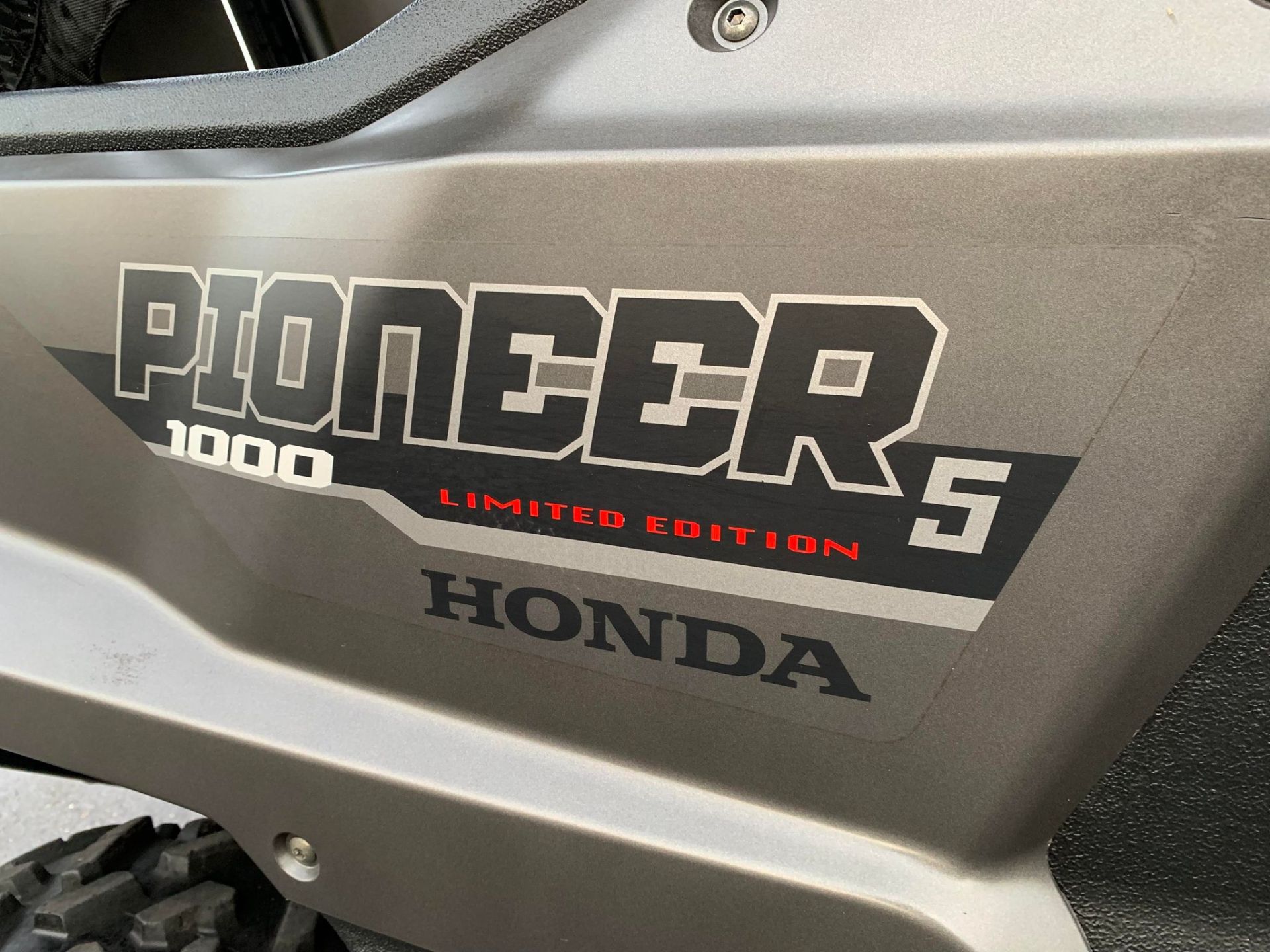 2017 Honda Pioneer 1000-5 LE in Del City, Oklahoma - Photo 17