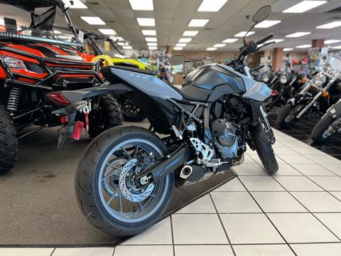 2024 Suzuki GSX-8S in Oklahoma City, Oklahoma - Photo 11