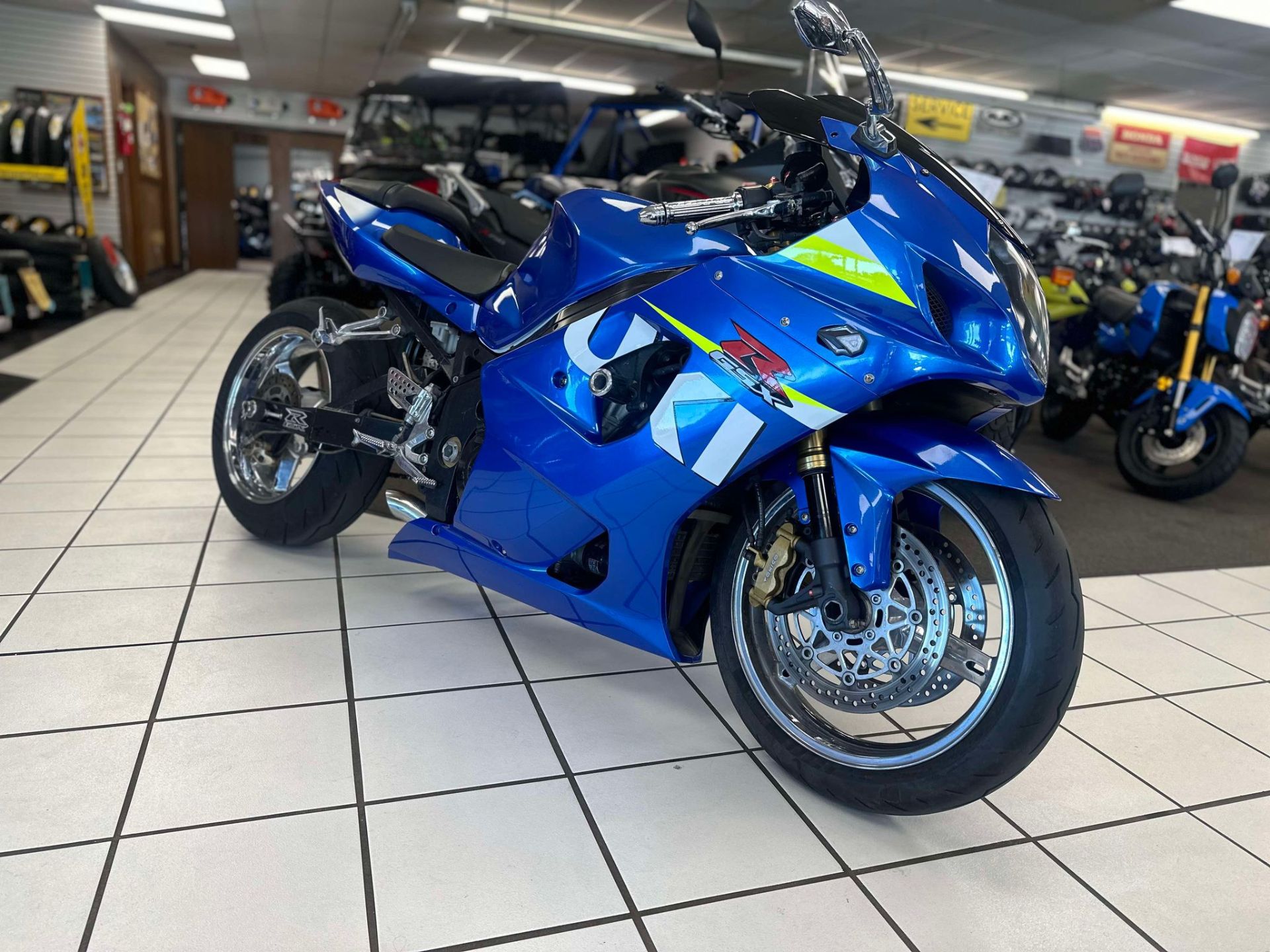 2003 Suzuki GSX-R1000 in Oklahoma City, Oklahoma - Photo 2