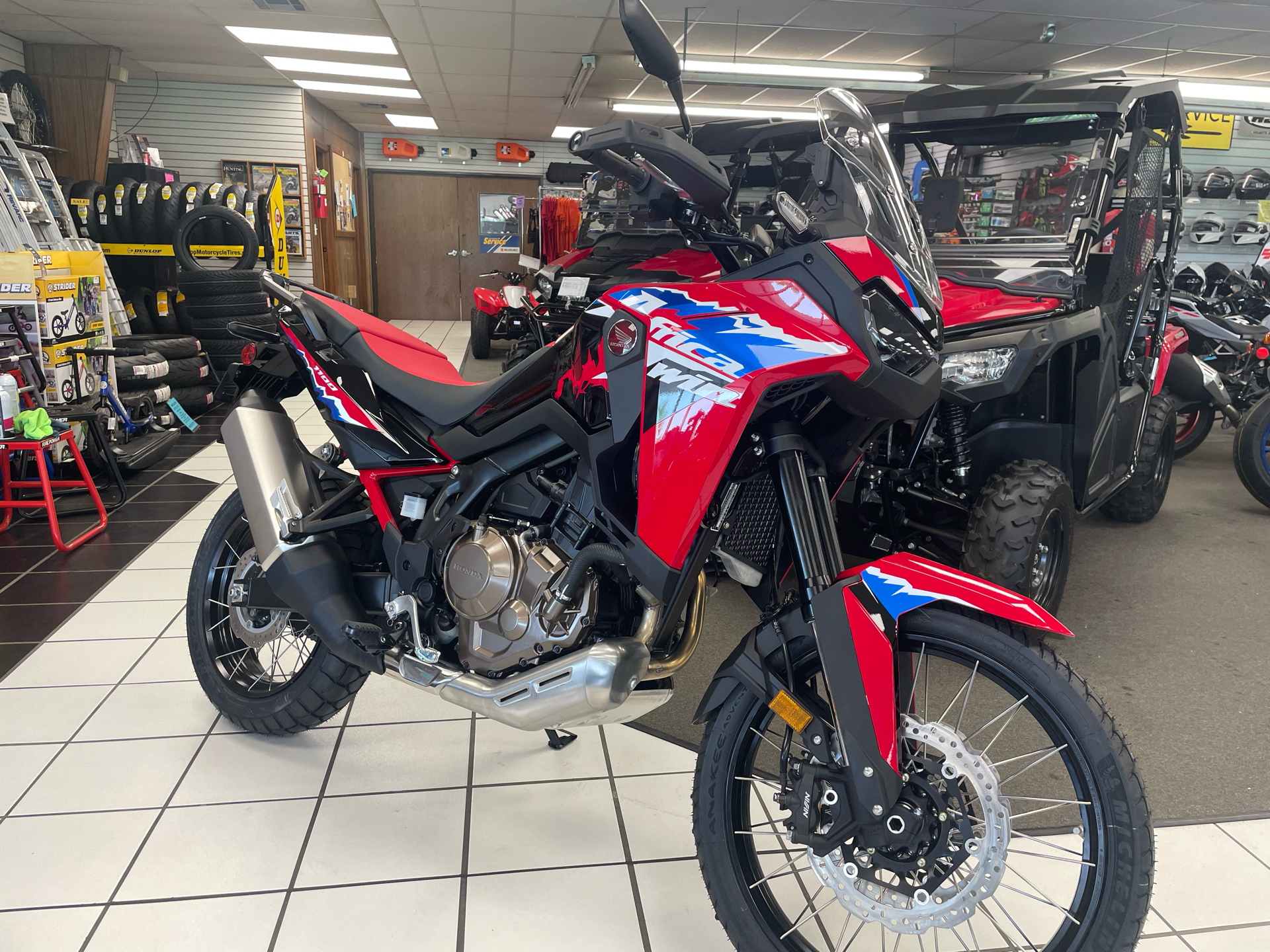 2024 Honda Africa Twin in Oklahoma City, Oklahoma - Photo 2