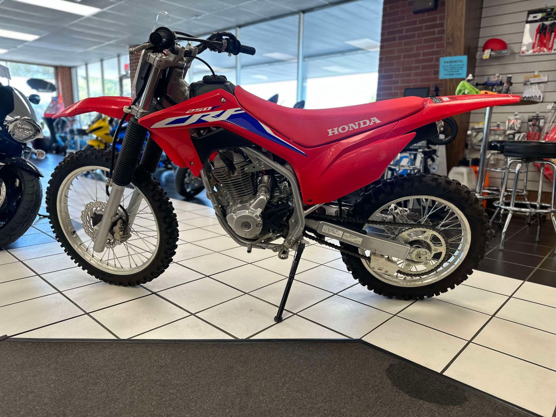 2022 Honda CRF250F in Oklahoma City, Oklahoma - Photo 4