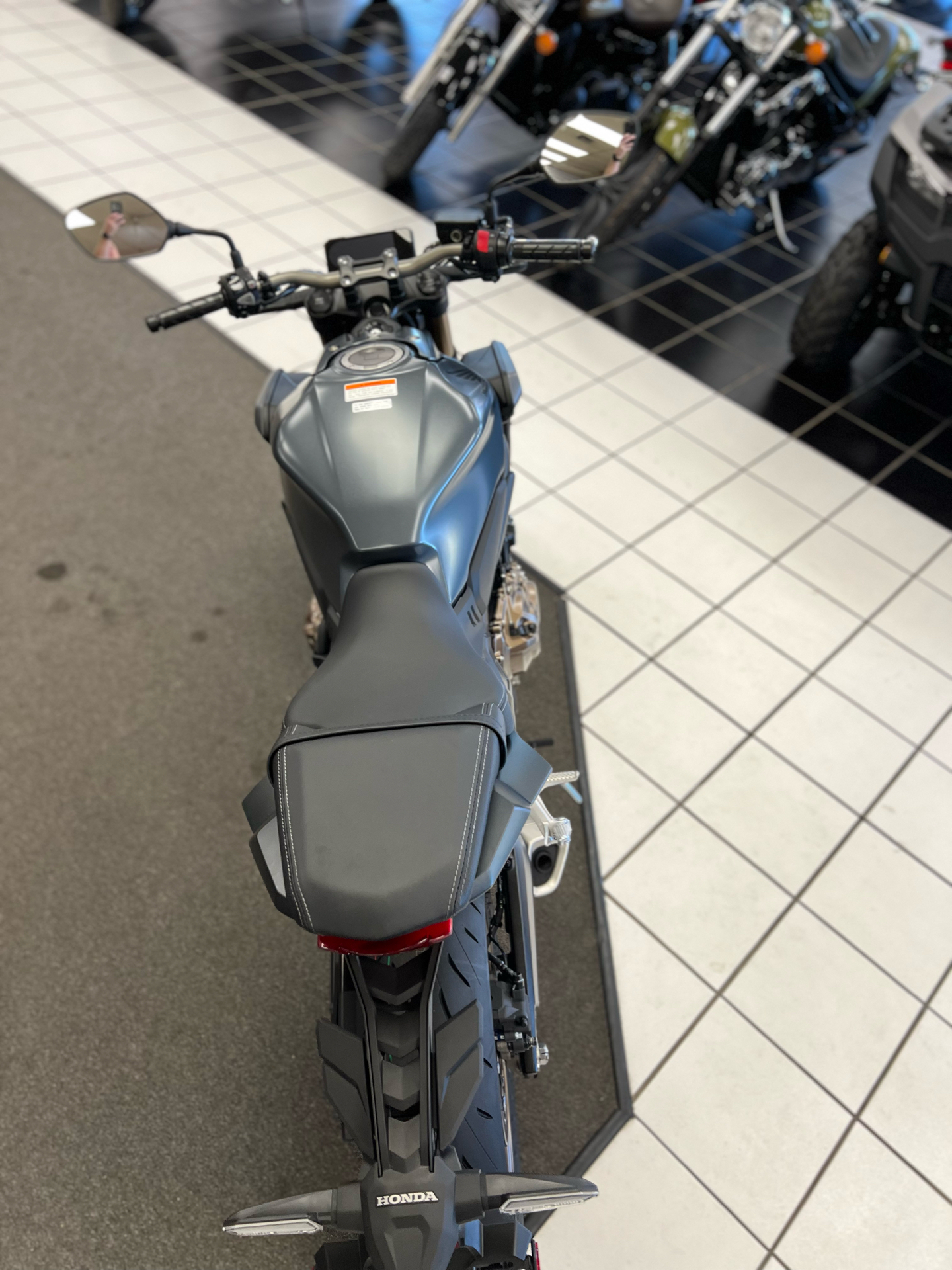 2023 Honda CB650R ABS in Oklahoma City, Oklahoma - Photo 12