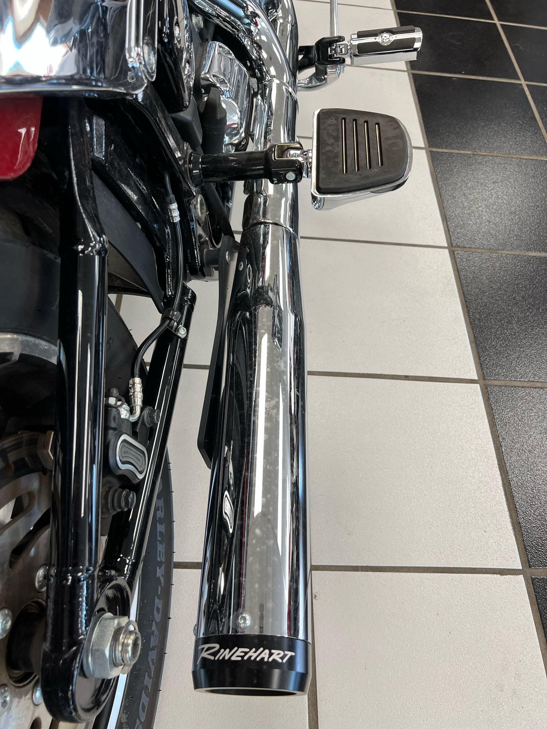 2018 Harley-Davidson Low Rider® 107 in Oklahoma City, Oklahoma - Photo 8