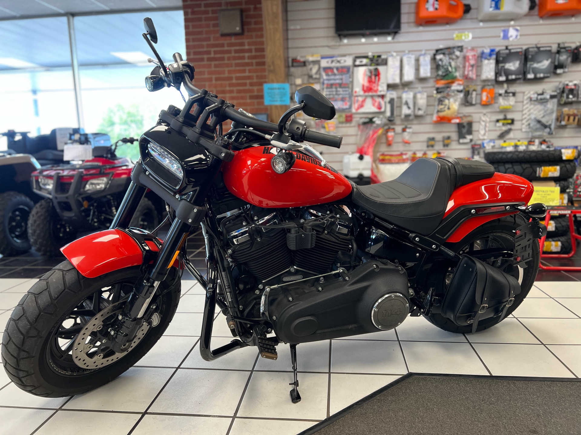 2020 Harley-Davidson Fat Bob® 114 in Oklahoma City, Oklahoma - Photo 2