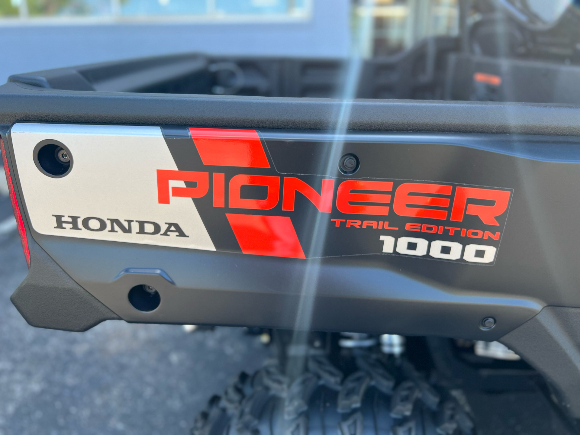 2023 Honda Pioneer 1000 Trail in Oklahoma City, Oklahoma - Photo 5