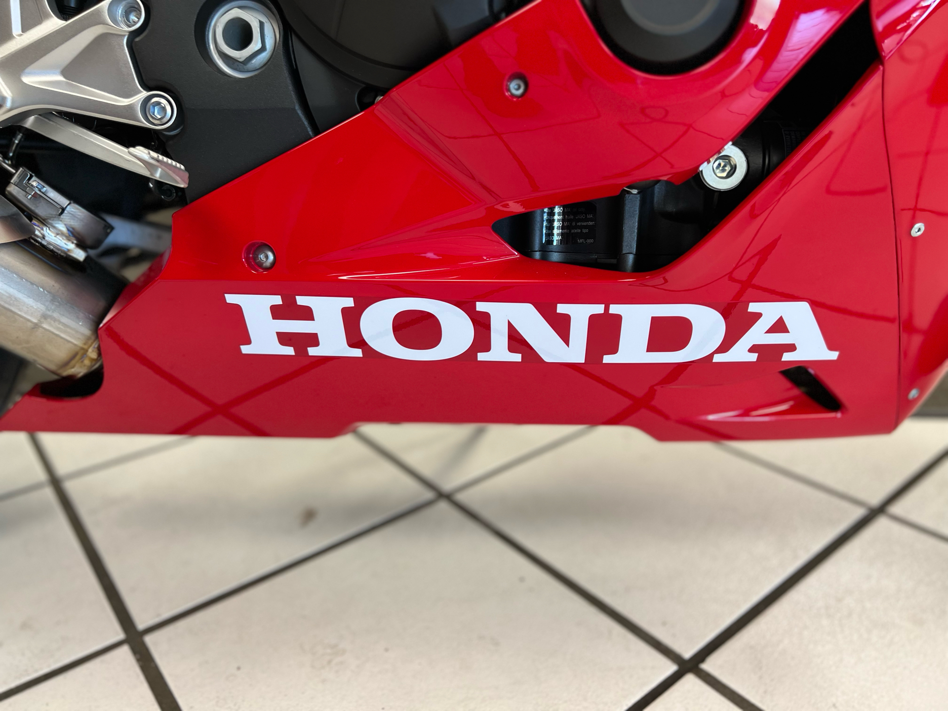 2023 Honda CBR1000RR ABS in Oklahoma City, Oklahoma - Photo 8