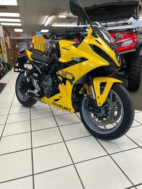 2024 Suzuki GSX-8R in Oklahoma City, Oklahoma - Photo 4