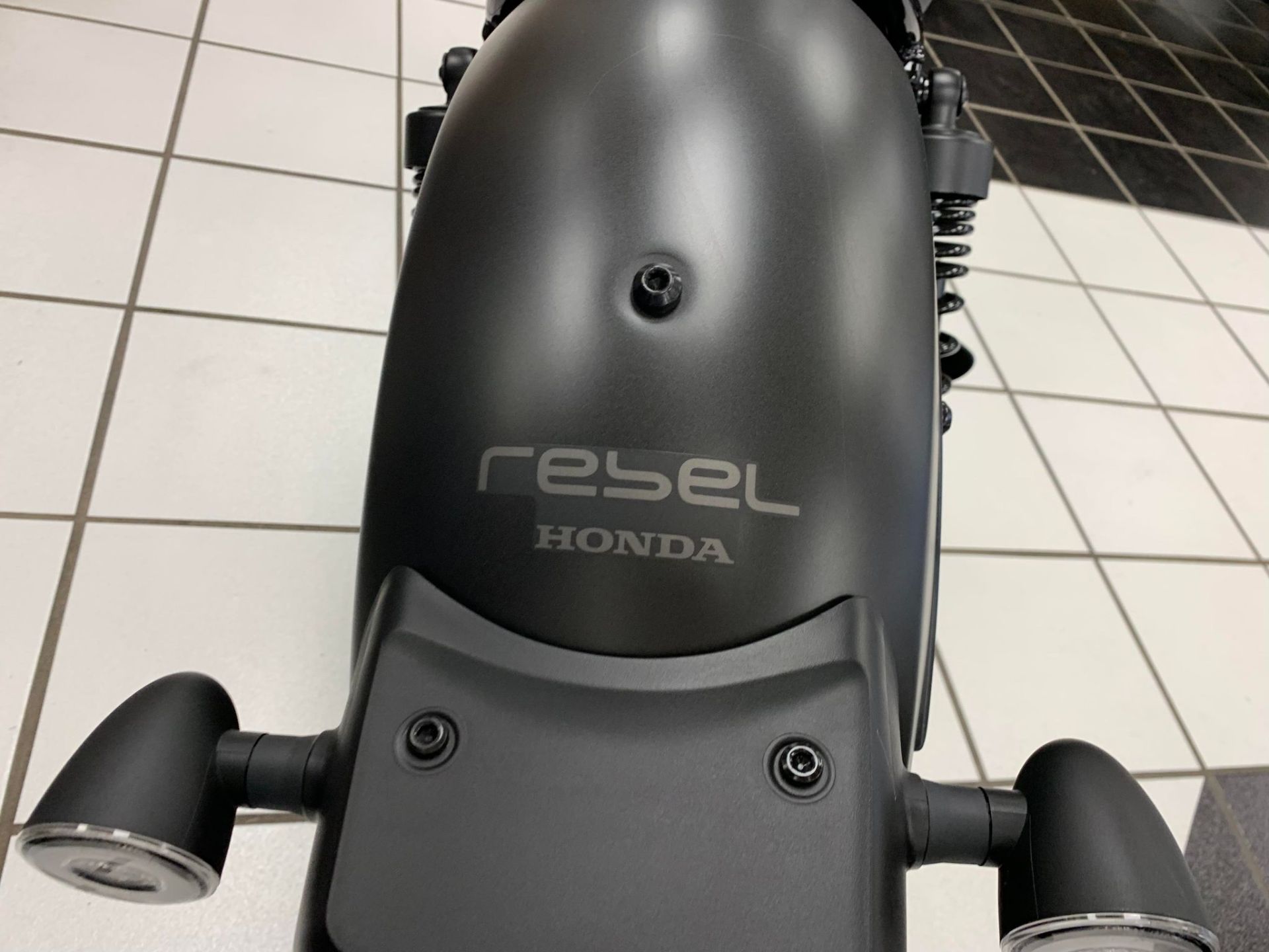 2021 Honda Rebel 300 ABS in Oklahoma City, Oklahoma - Photo 5