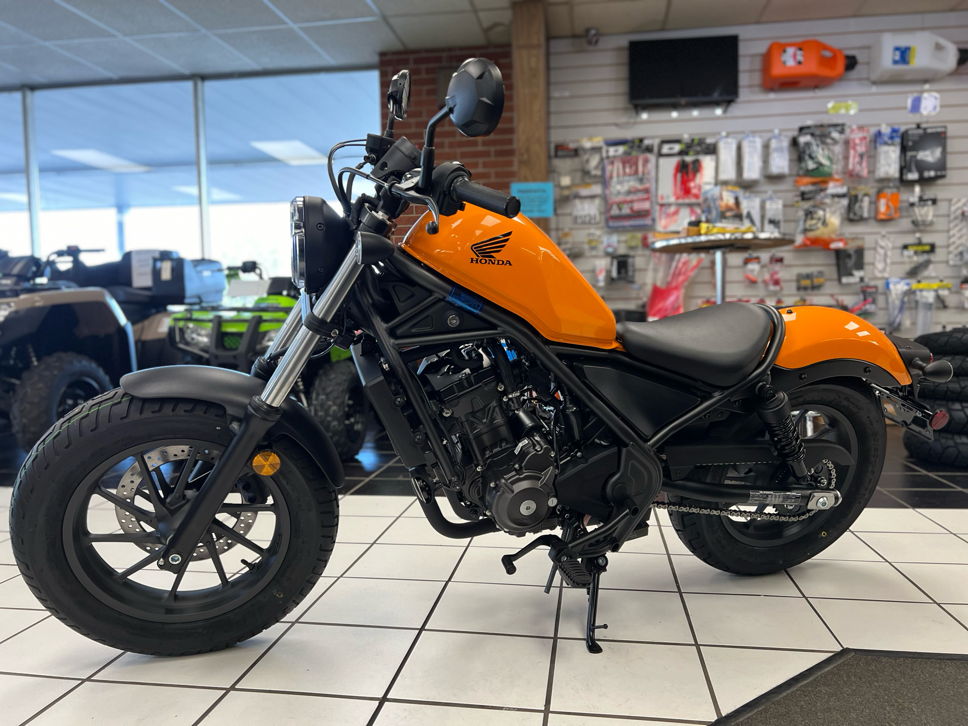 2024 Honda Rebel 300 in Oklahoma City, Oklahoma - Photo 2