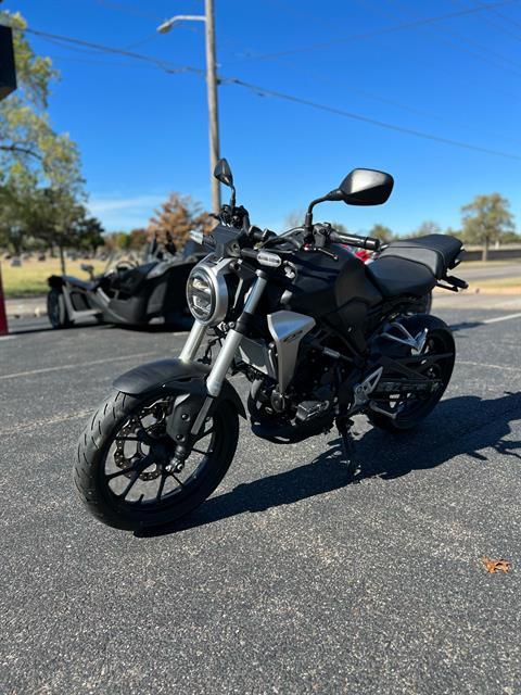 2019 Honda CB300R ABS in Oklahoma City, Oklahoma - Photo 3
