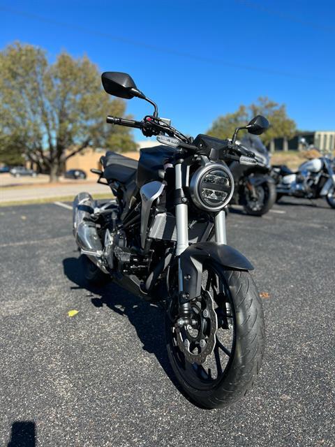 2019 Honda CB300R ABS in Oklahoma City, Oklahoma - Photo 4